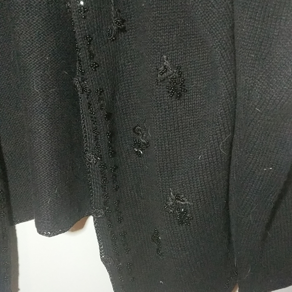 Vintage Tiara International beaded sweater sz M-L - Picture 4 of 8